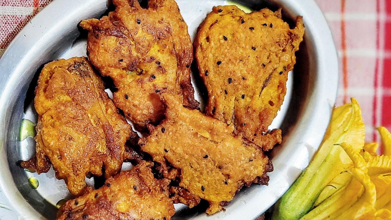 Pumpkin flower fritters or kumro fuler bora is a staple in every Bengali home, especially during the monsoon. Chef Madhumita Pyne’s recipe is a modification of the original, using masoor dal instead of besan to keep the fritters crisp longer