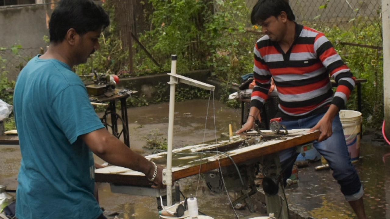 The Chief Minister also instructed the municipal administration to spray medicines to prevent the spread of diseases in the affected areas due to the floodwater and mud