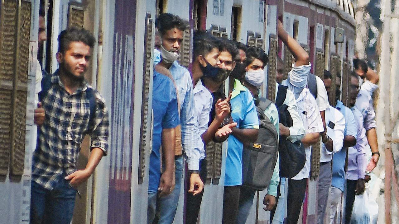 Mumbai: Central Railway sees 11K alarm chain abuse cases in one year