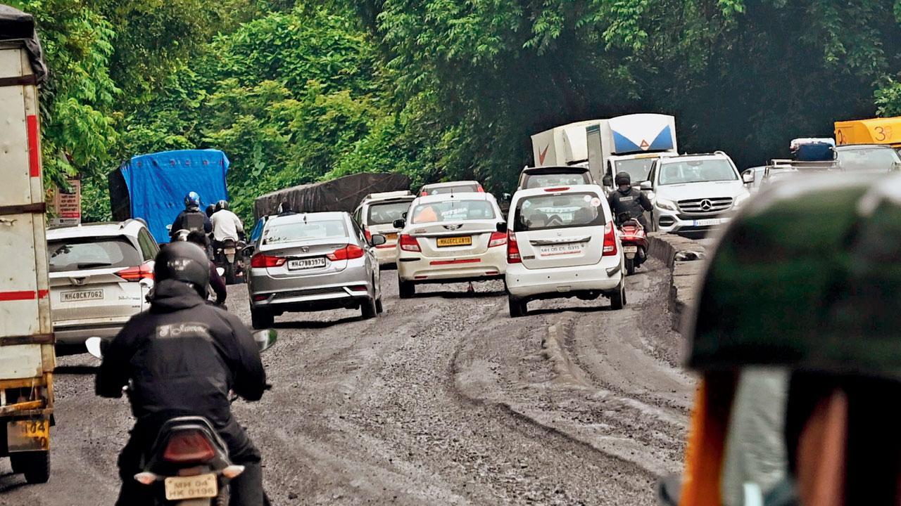 Rain wreaks havoc on Mumbai’s roads