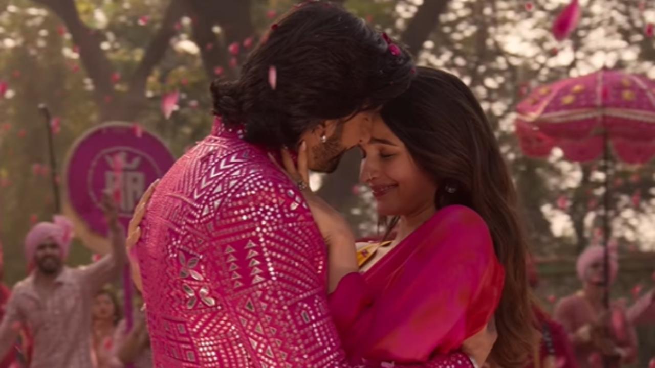 ‘I am so heppy’: Karan Johar pens a long note as 'Rocky Aur Rani...' turns one