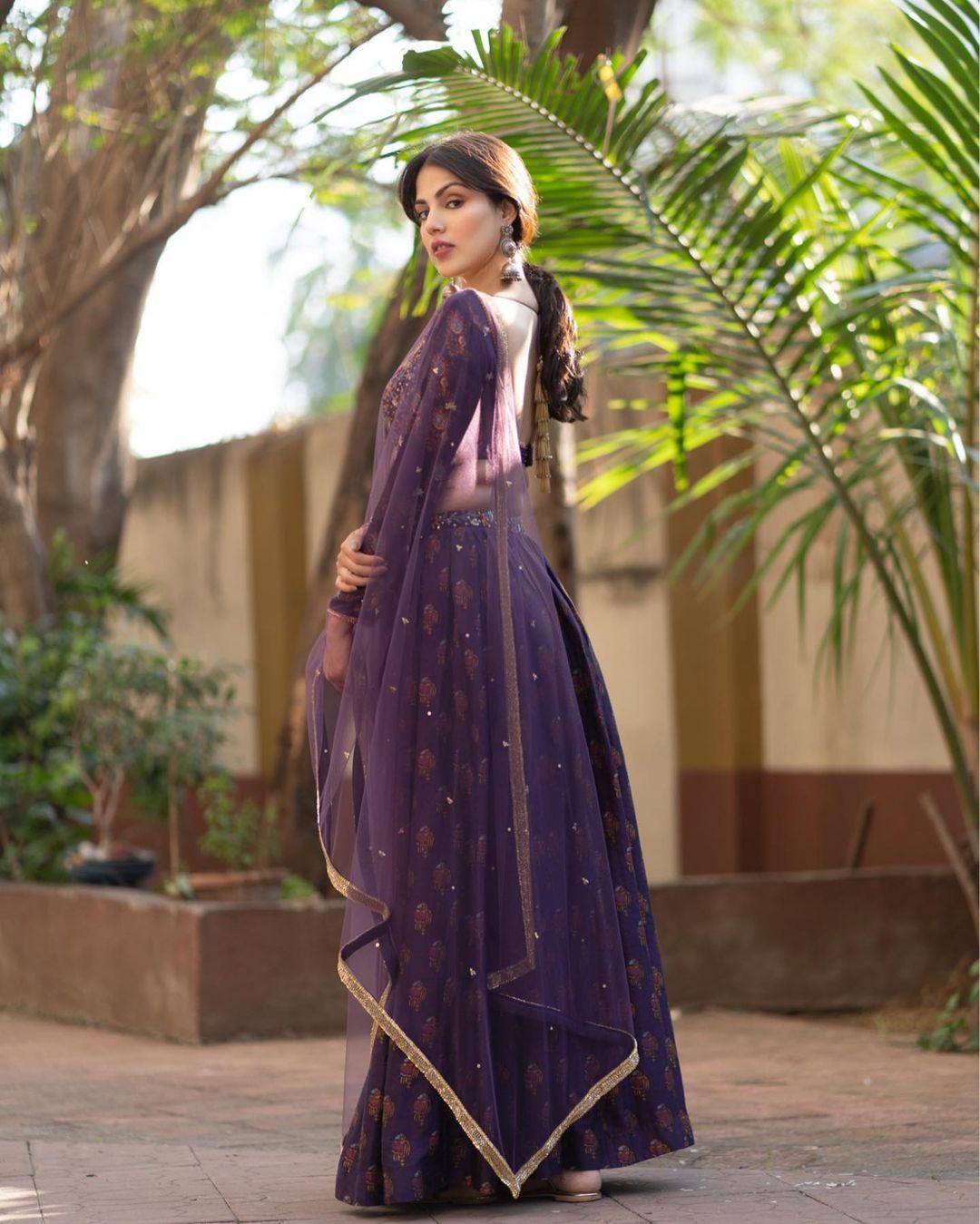 It's your sister's wedding and you want to maintain your look but wish to do everything correctly? Worry not, we've got you covered. In this look, Rhea wore a stunning purple lehenga that is classy yet simple