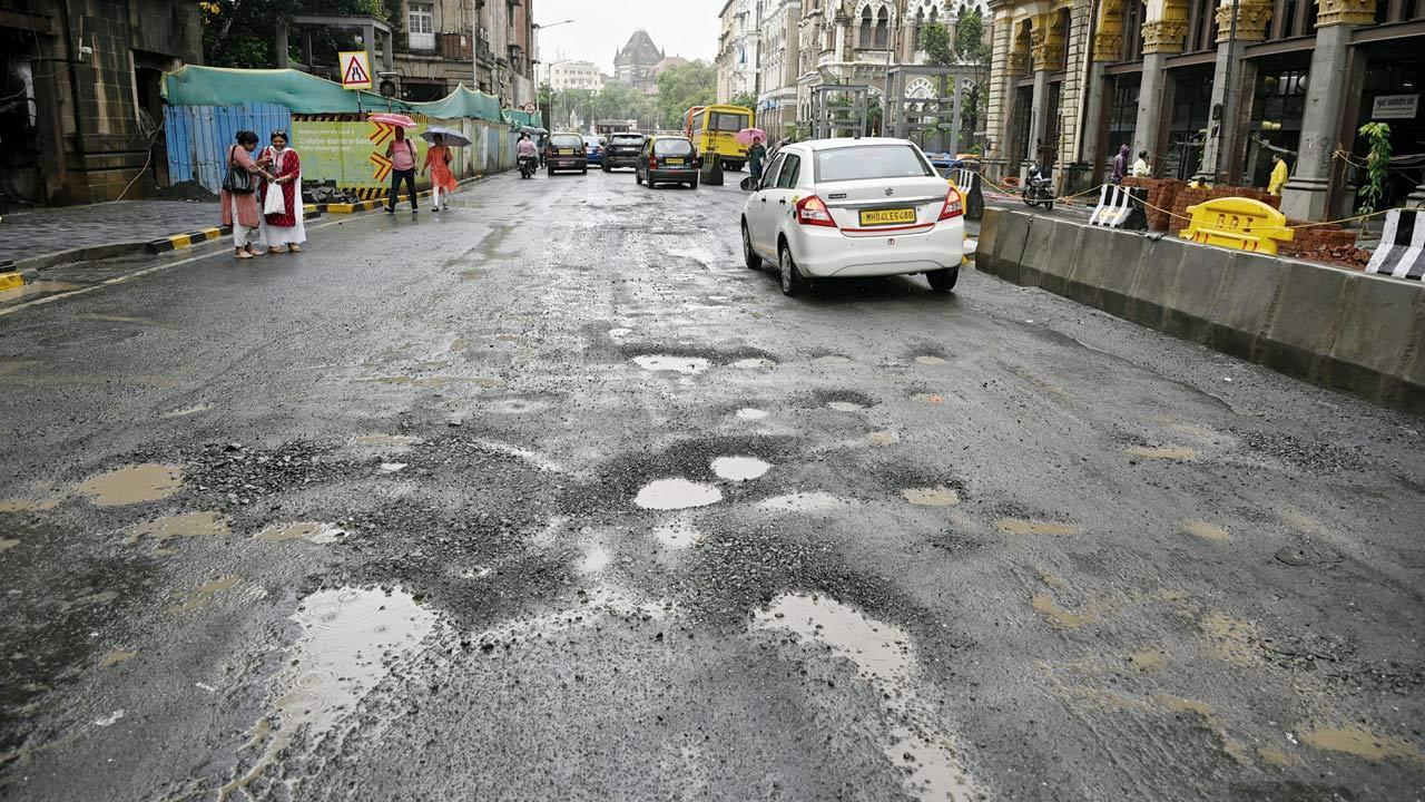 Mumbai: Blame contractors, not us, Engineers say after pothole rap