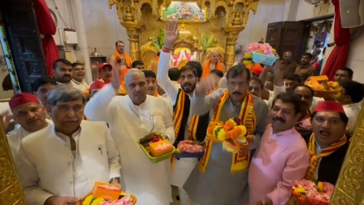 The visit of the Samajwadi Party MPs comes months ahead of the Maharashtra assembly elections