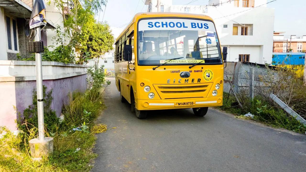 Maharashtra: 40 students' lucky escape after school bus stuck at level crossing in Nagpur