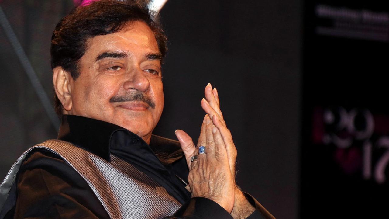 ‘Surgery ko khamosh’: Shatrughan Sinha discharged from hospital