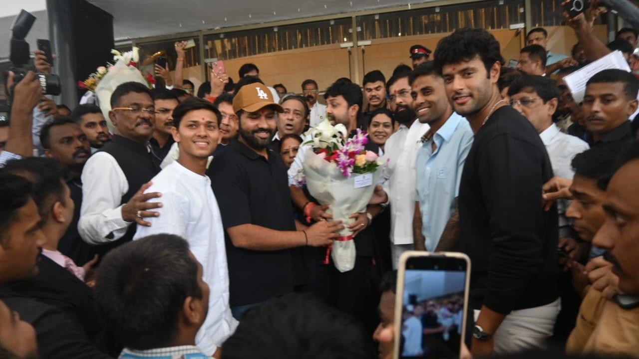 CM Shinde announces Rs 11 crore reward for T20 World Cup-winning Indian team