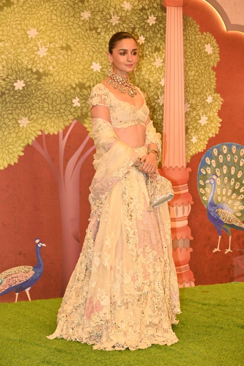 Alia Bhatt arrived at the Shubh Aashirwad ceremony in a floral white lehenga