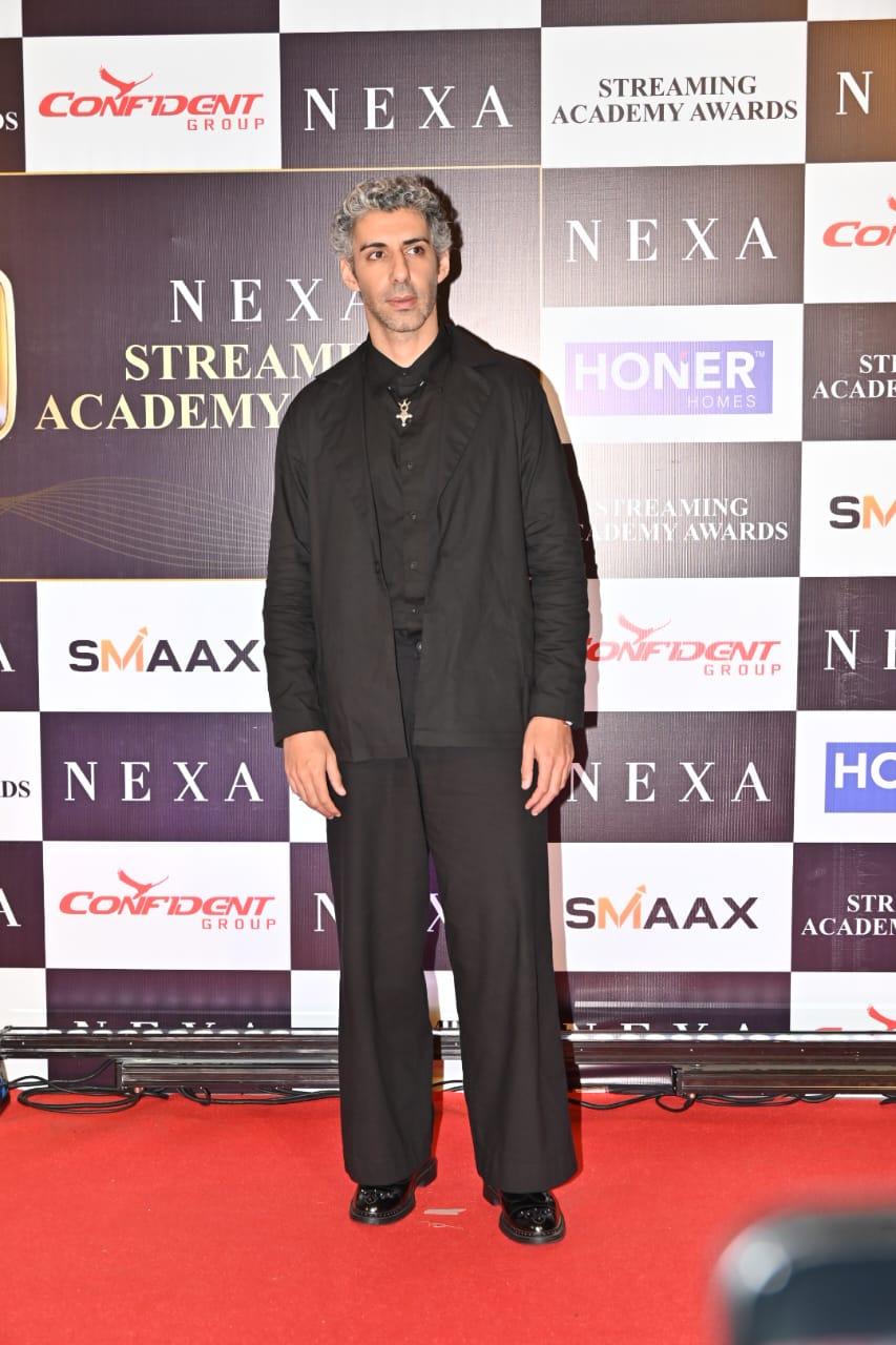 Jim Sarbh has yet again proved that he never disappoints when it comes to styling.