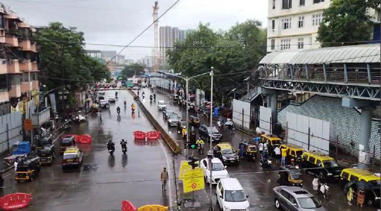 Mumbai Police has issued a list of traffic diversions ahead of the crucial Sion Over Bridge (SOB) demolition