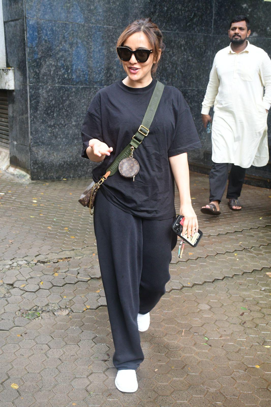 Spotted in the city: Elvish Yadav Kriti Sanon Aditya Roy Kapur and others