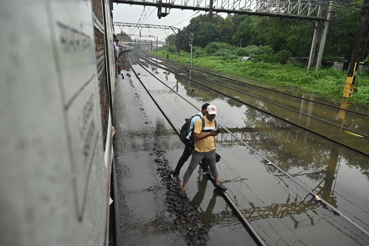 Teams of the National Disaster Response Force have been deployed in Kurla and Ghatkopar areas of Mumbai and in other parts of Maharashtra, including Thane, Vasai (Palghar), Mahad (Raigad), Chiplun (Ratnagiri), Kolhapur, Sangli, Satara and Sindhudurg, a spokesperson of the NDRF said