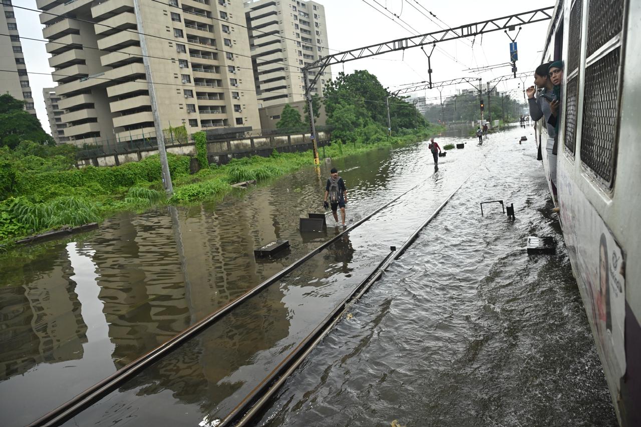 Heavy rains and low visibility led to the suspension of runway operations at the Mumbai airport from 2.22 am to 3.40 am on Monday and 27 diversions were reported