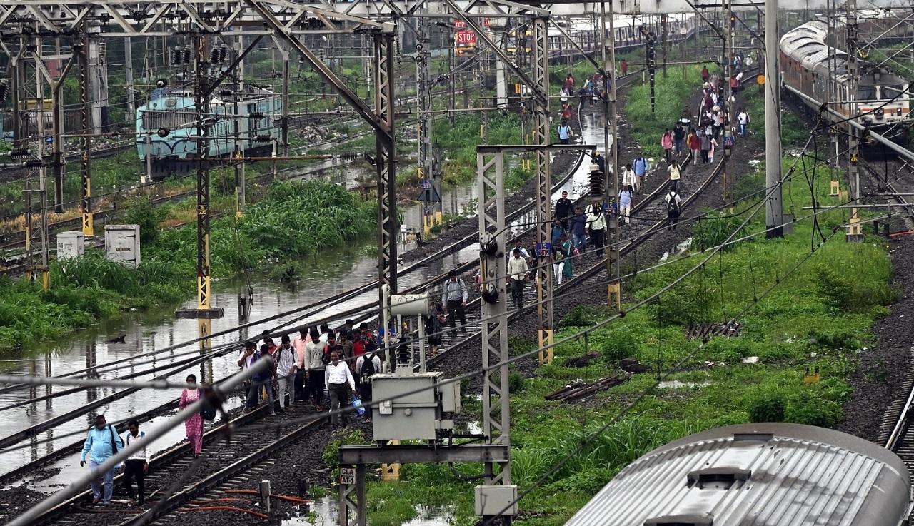 The civic body said there will be a high tide of 4.40 meters in Mumbai at 1.57 pm, which coupled with heavy rains could lead to waterlogging in low lying areas