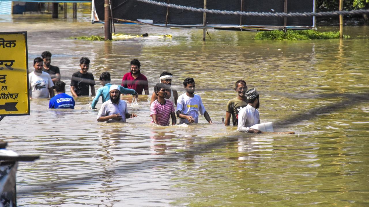 Pilibhit floods: IAF airlifts 7 stranded people