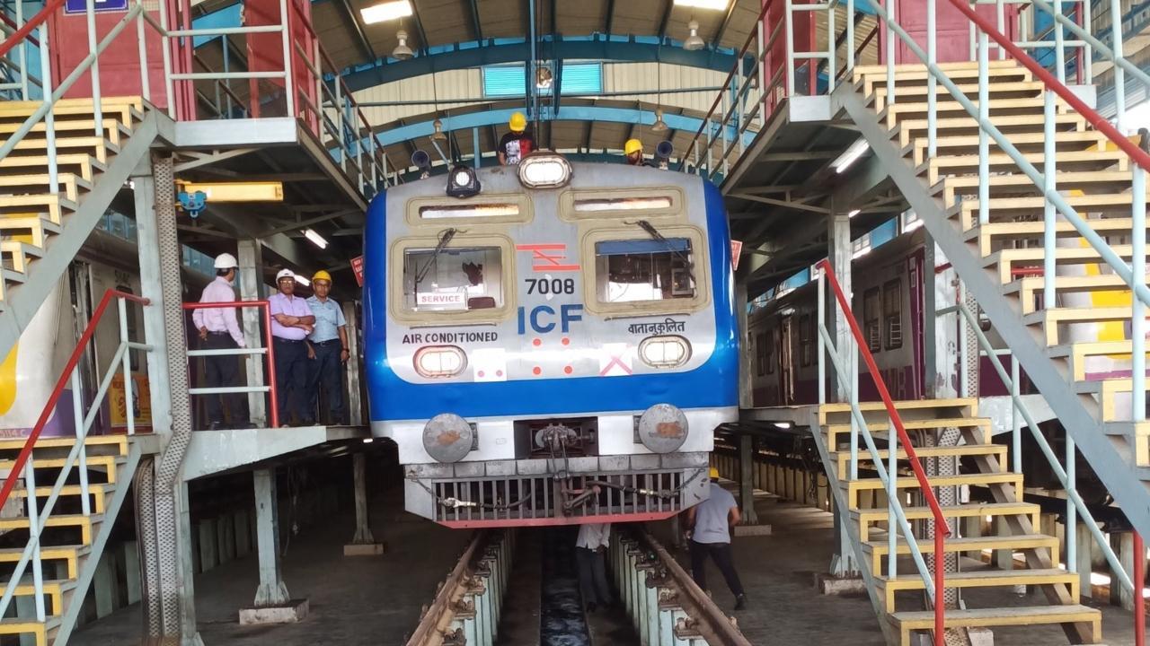 Mumbai: WR fixes its AC local train fleet efficiently with 80/20 rule
