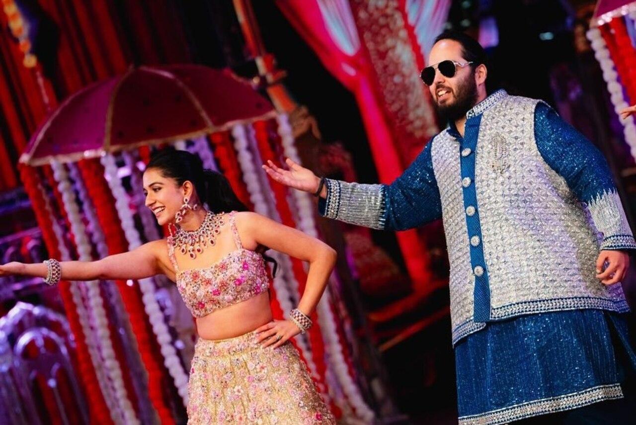 He also picked the same designer for his sangeet performance in a shimmery blue outfit. 