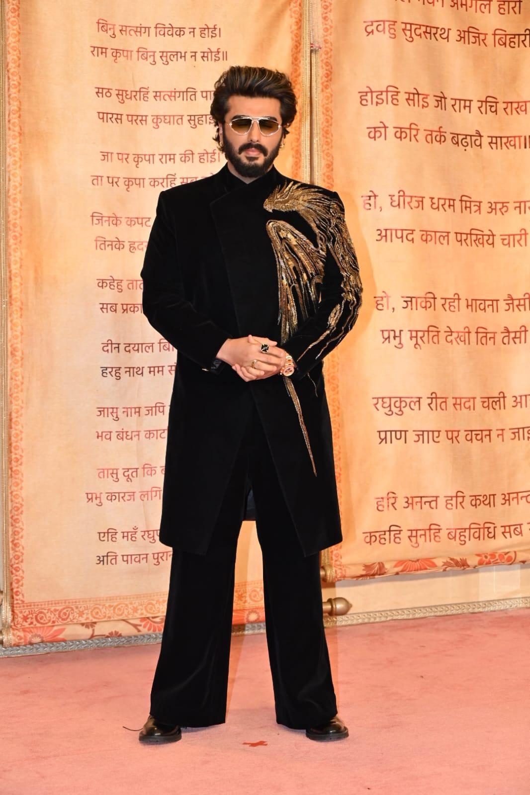 Arjun Kapoor looked dashing as he struck a pose for the paparazzi