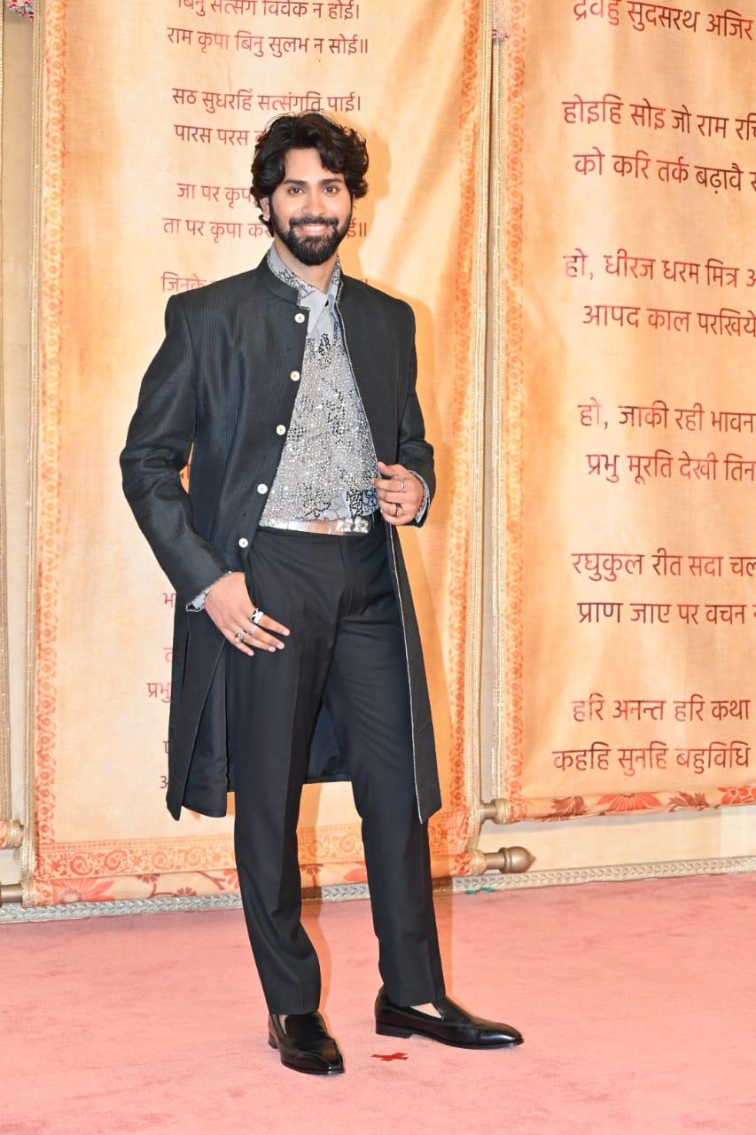 Influencer Ankush Bahuguna arrived looking dapper for the grand reception