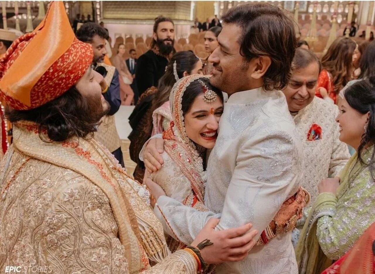 Star cricketer MS Dhoni also extended his best wishes to Anant and Radhika. 