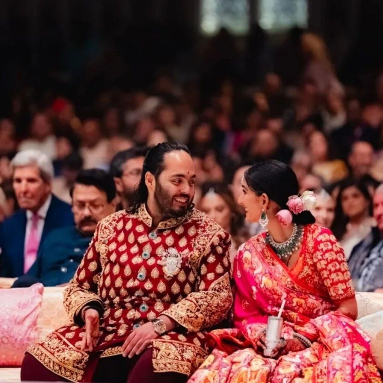 Following her captivating bridal outfits, Radhika and Anant mesmerized everyone with her breathtaking ensembles at the Shubh Aashirwad ceremony.