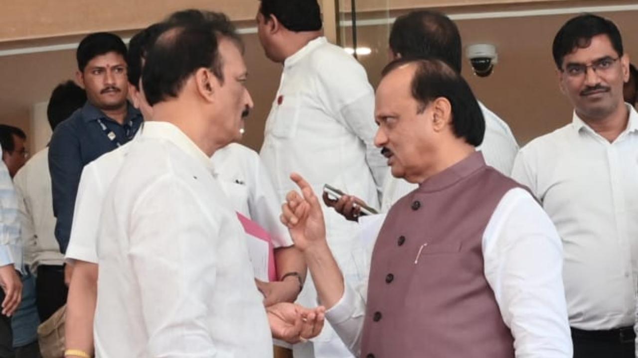 As voting progressed, the Congress wrote to the returning officer, urging that BJP MLA Ganpat Gaikwad not be allowed to cast his vote