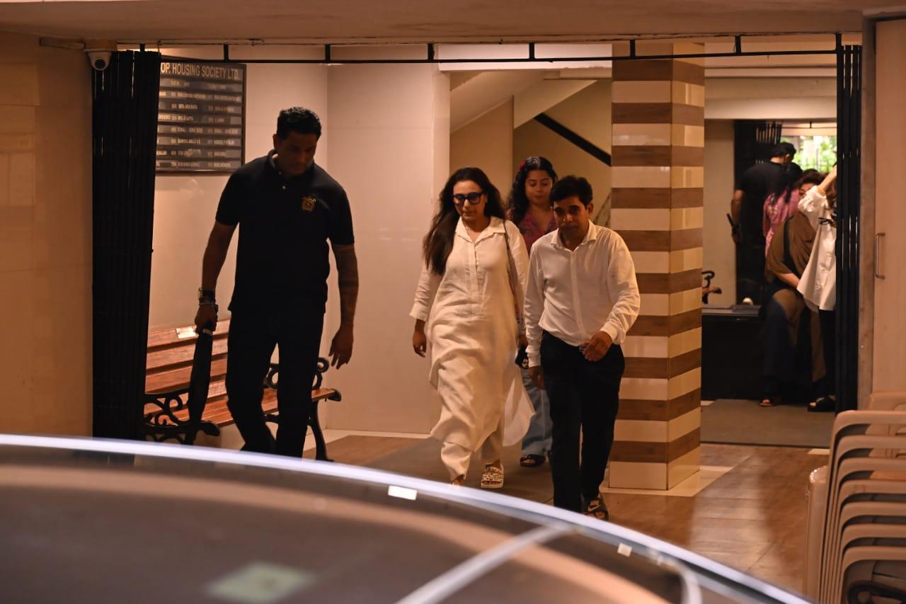 Rani Mukerji also reached to extend her support to Farah and Sajid Khan in their tough time. (Pic/Anurag Ahire)