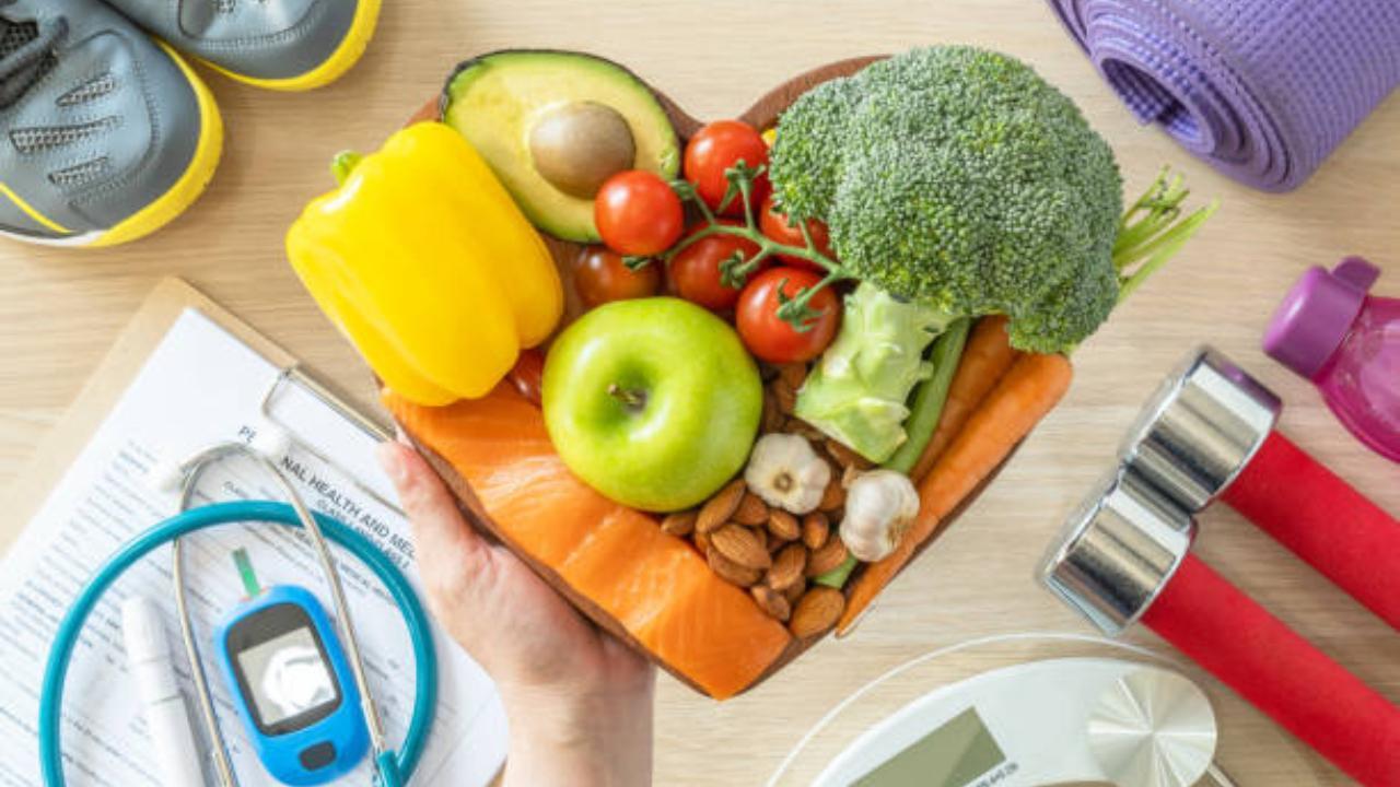 Lifestyle measures important to boost good cholesterol levels, says expert
