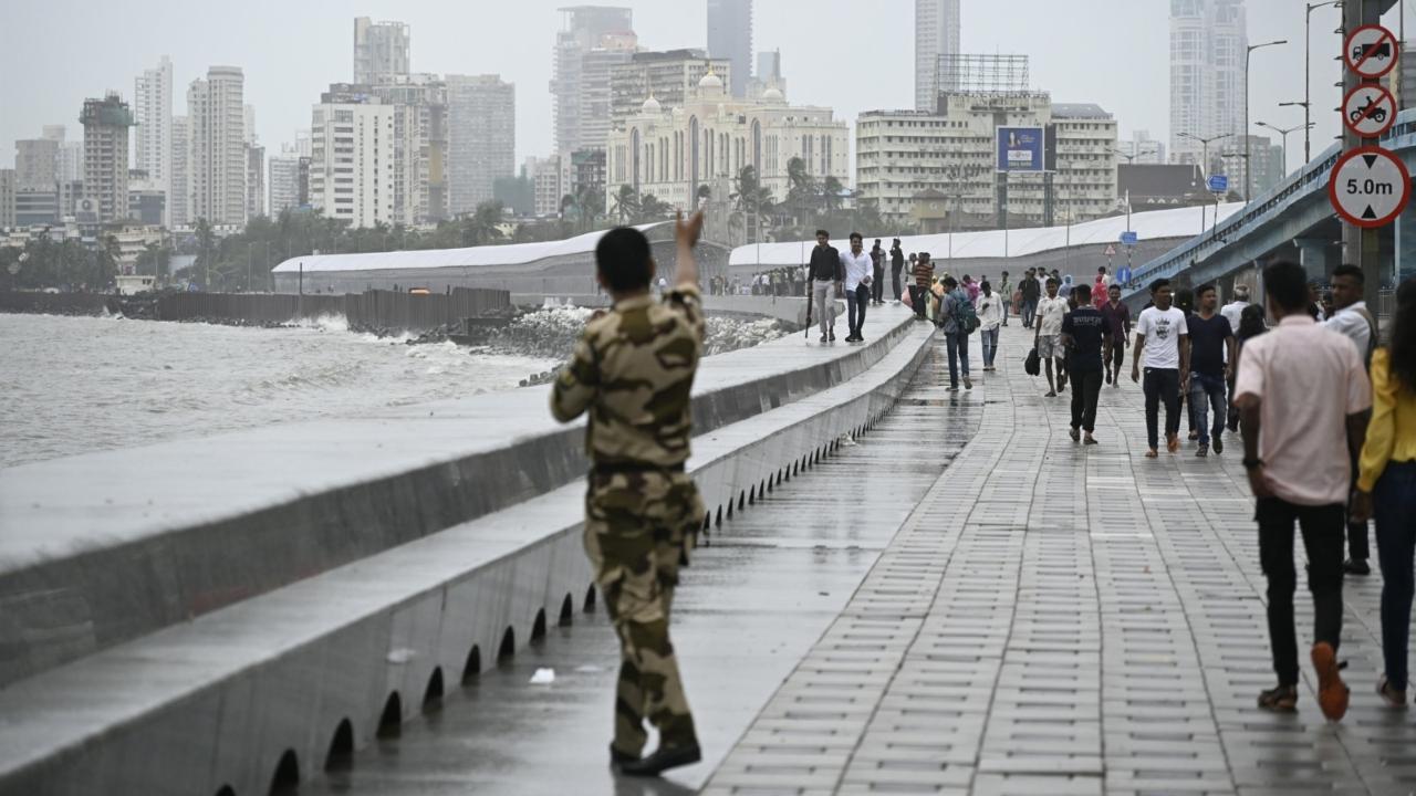 In other parts of Maharashtra, Konkan and Vidarbha regions have been receiving heavy rainfall since the weekend, causing rivers to swell and low-lying areas to submerge. As a result, National Disaster Response Force (NDRF) teams have been deployed in Mumbai and other parts of the state