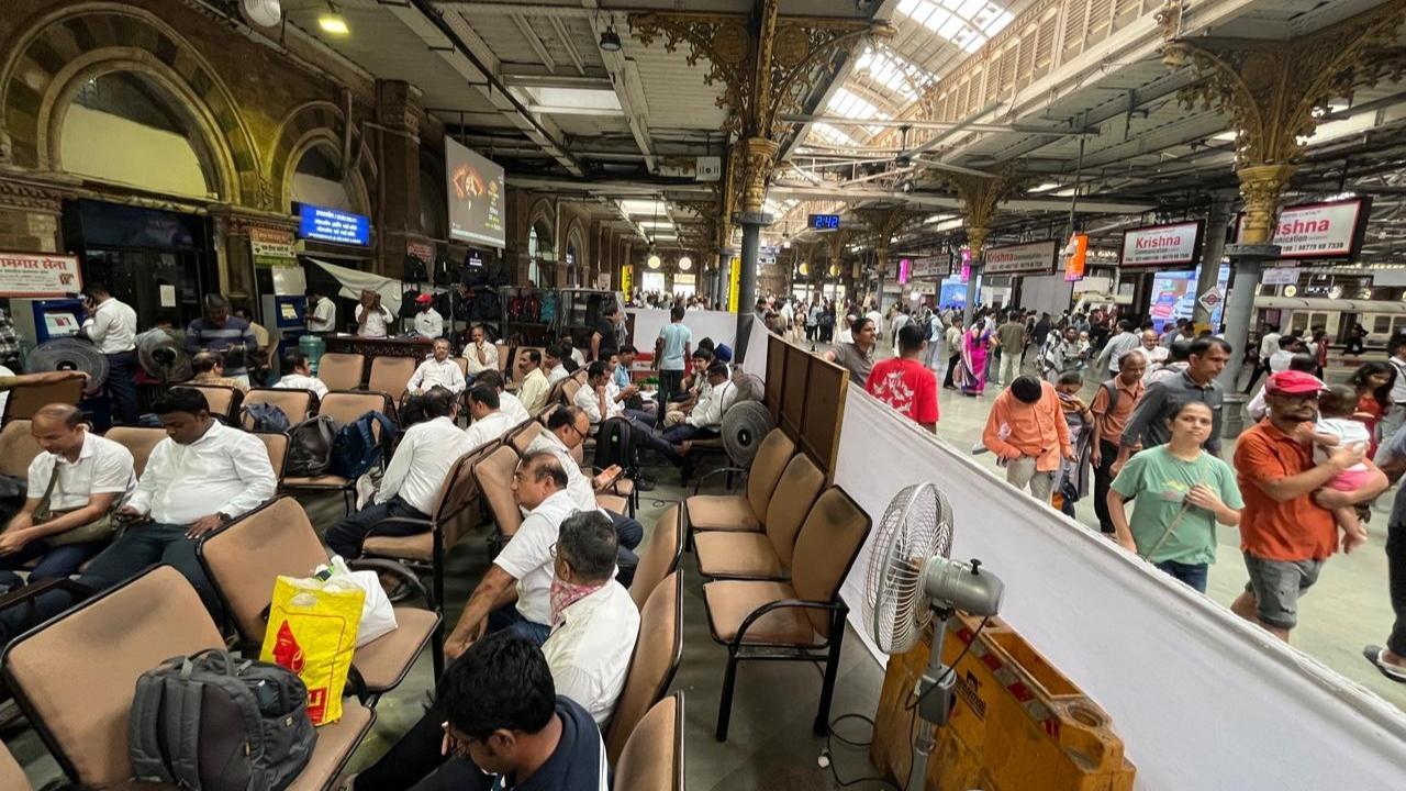 Earlier this month, the railways had launched a blitzkrieg to show how railway lobbies and running rooms for staff were maintained well