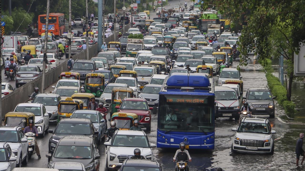 In another post, the police said the traffic movement was affected on the Windsor Palace roundabout in front of Ashoka road from C-Hexagon due to damage of sewerage pipeline