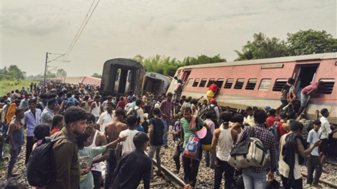 Rescue efforts faced challenges since the team navigated waterlogged fields adjacent to the tracks and ensured the safety of passengers in the damaged coaches. Emergency responders made announcements to prevent bystanders from approaching the accident site.