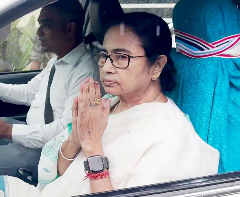 Banerjee greeted paparazzi with folded hands