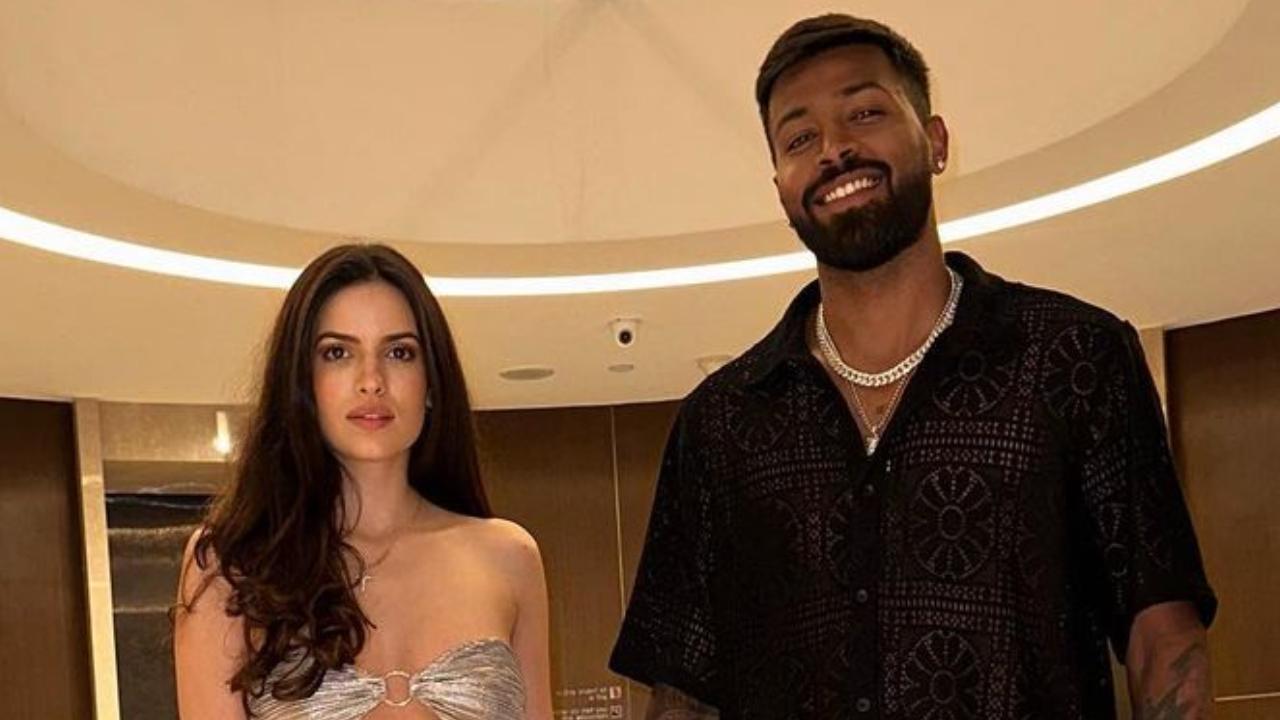 Natasa Stankovic moves back home, confirms divorce with Hardik Pandya