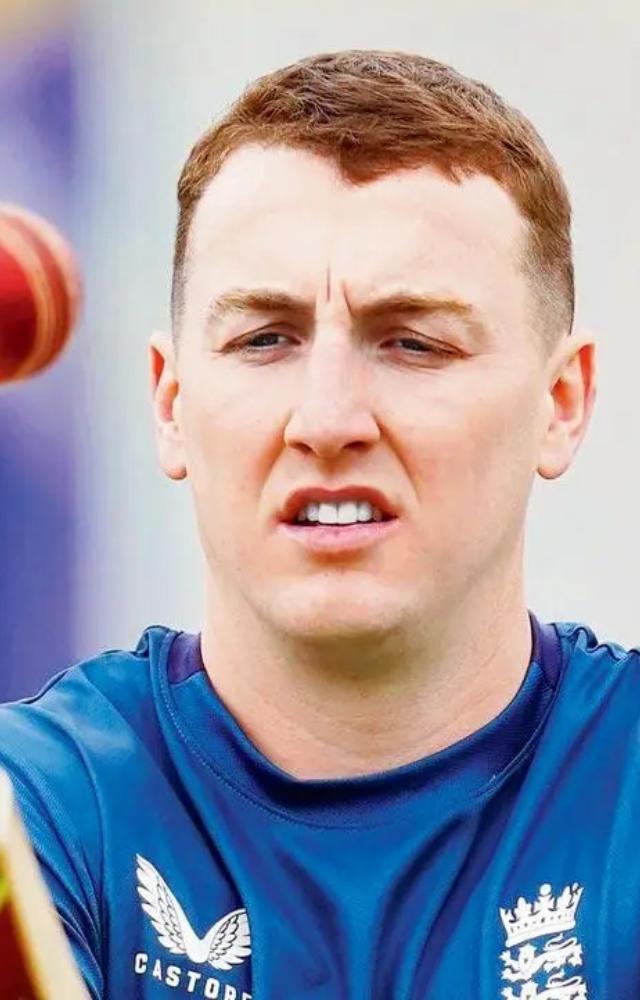 Tests: Highest batting average
