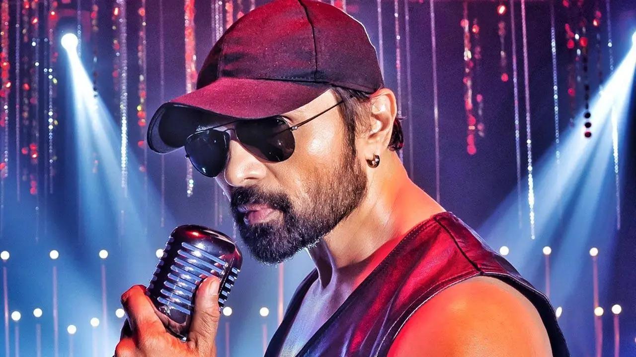 Did you know? Deepika Padukone got her first break with Himesh Reshammiya's song 'Naam Hai Tera'