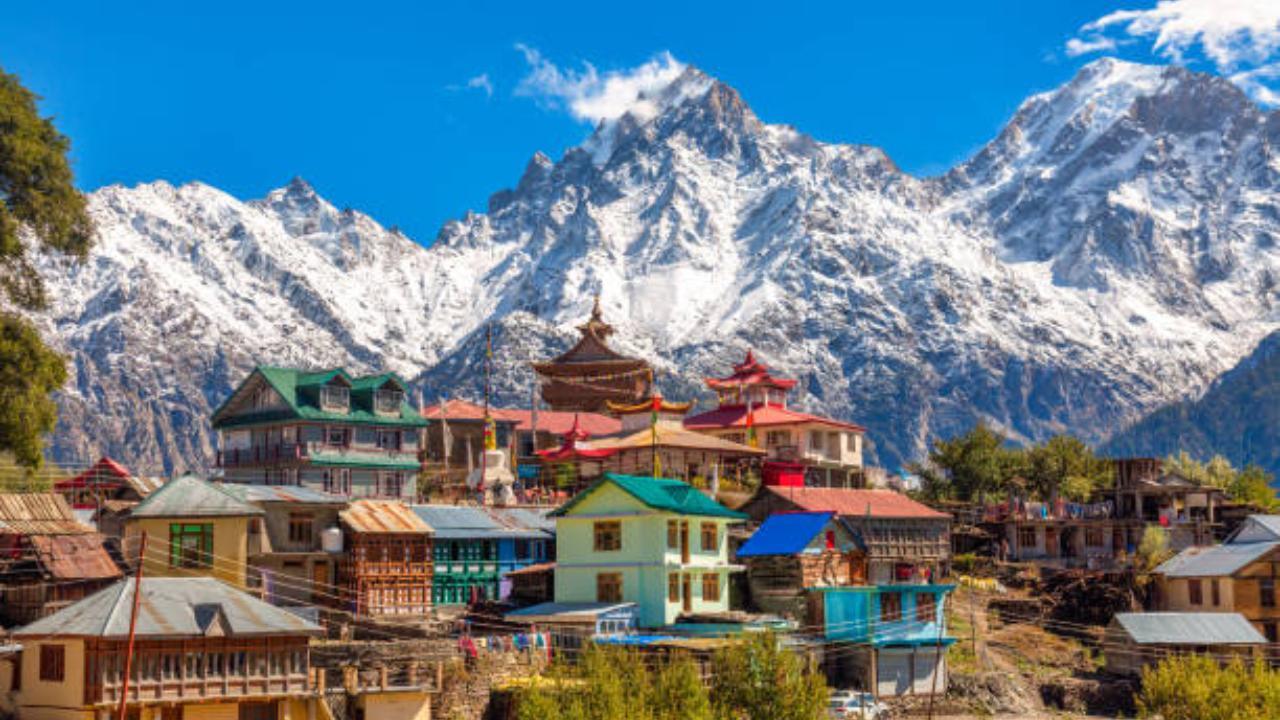 Himachal Pradesh sees one crore tourist arrival in six months