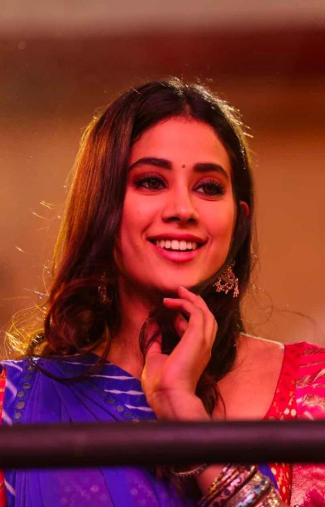 Zingaat, from her debut film, Dhadak, introduced audiences to a different side of Janhvi.