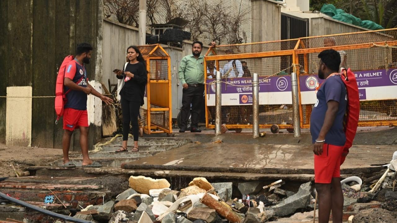 The Indian Meteorological Department had issued a red-alert for Tuesday with prediction of heavy rainfall in the city. However, the weather conditions differed from the predictions