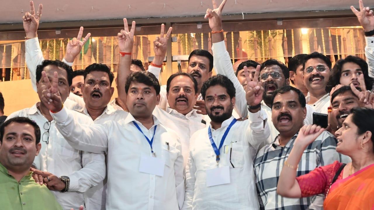 BJP won five seats, while Chief Minister Eknath Shinde-led Shiv Sena and the Ajit Pawar-led Nationalist Congress Party (NCP) bagged two each. Pics/Sameer Abedi