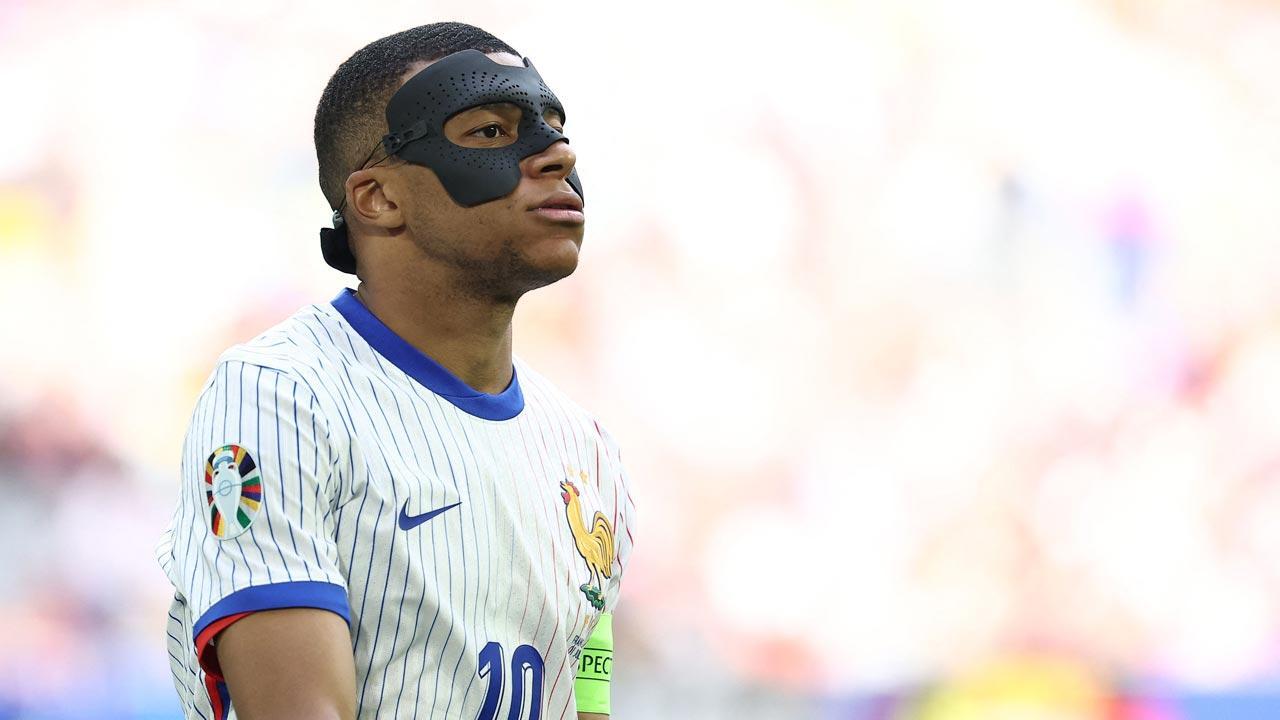 More changes to France star Mbappe’s face mask