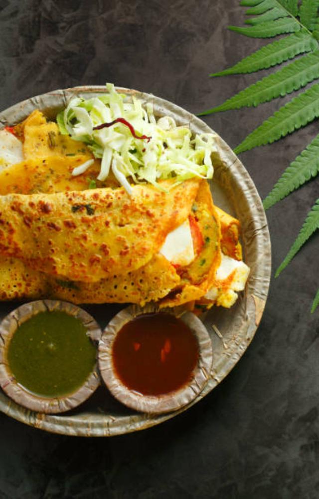 This healthy homemade dish, served hot and fresh, is a common monsoon snack in desi households.
