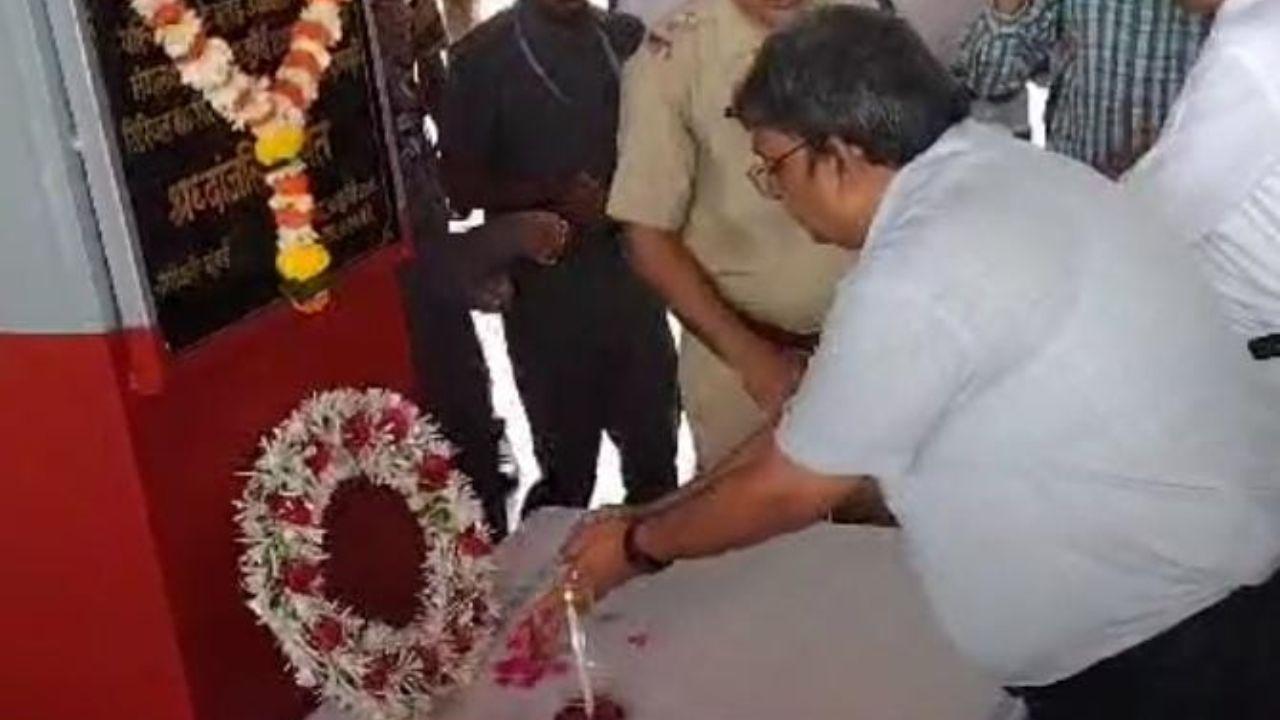 Each year, on 11th July, Mumbai holds memorials and services to honour the victims of the train bombings. 
