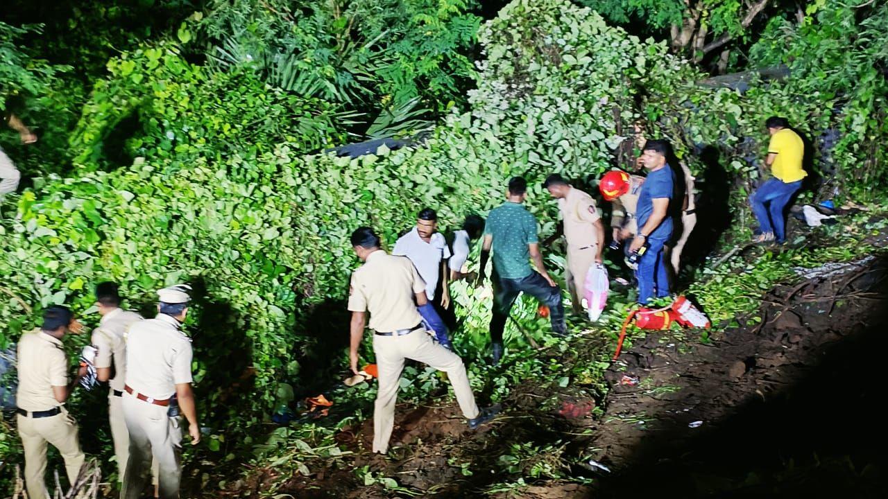 A local passenger from the bus recounted that around four to five buses had left Dombivli at around 11 pm on Monday for the pilgrimage. The passenger described how they were engaged in bhajans when the tractor appeared suddenly, causing the bus to overturn and fall into a small valley. Despite the chaos, passengers managed to escape through the broken front window.
