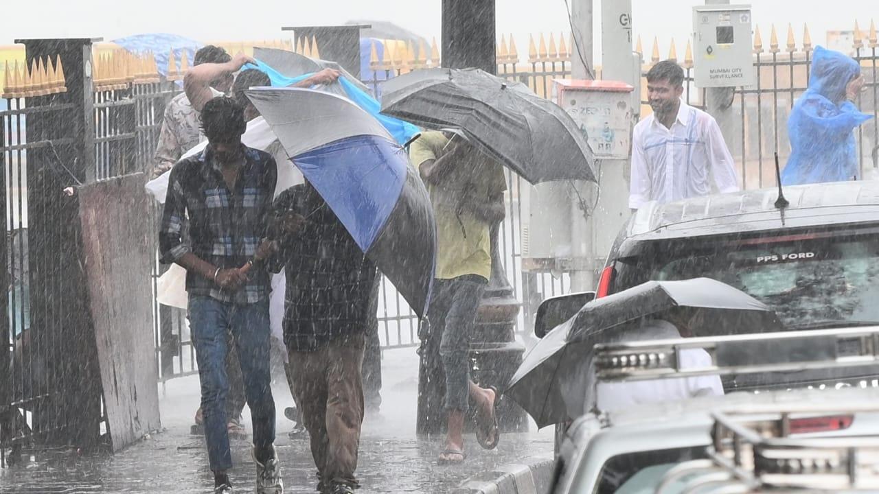 On Sunday, heavy rains lashed parts of Mumbai, leading to waterlogging and traffic congestions in the city and disrupting flight operations