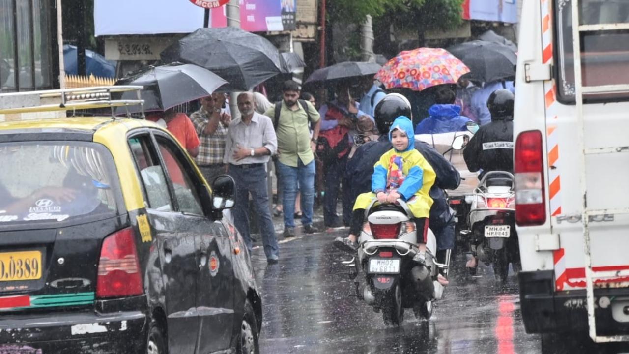 According to IMD's latest Mumbai weather updates, heavy to very heavy rainfall was very likely at isolated places