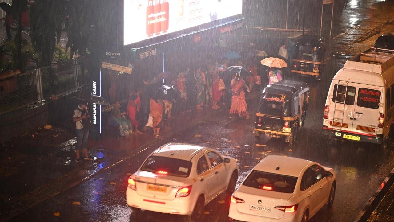 A red alert was already in place for Raigad and Ratnagiri for Saturday