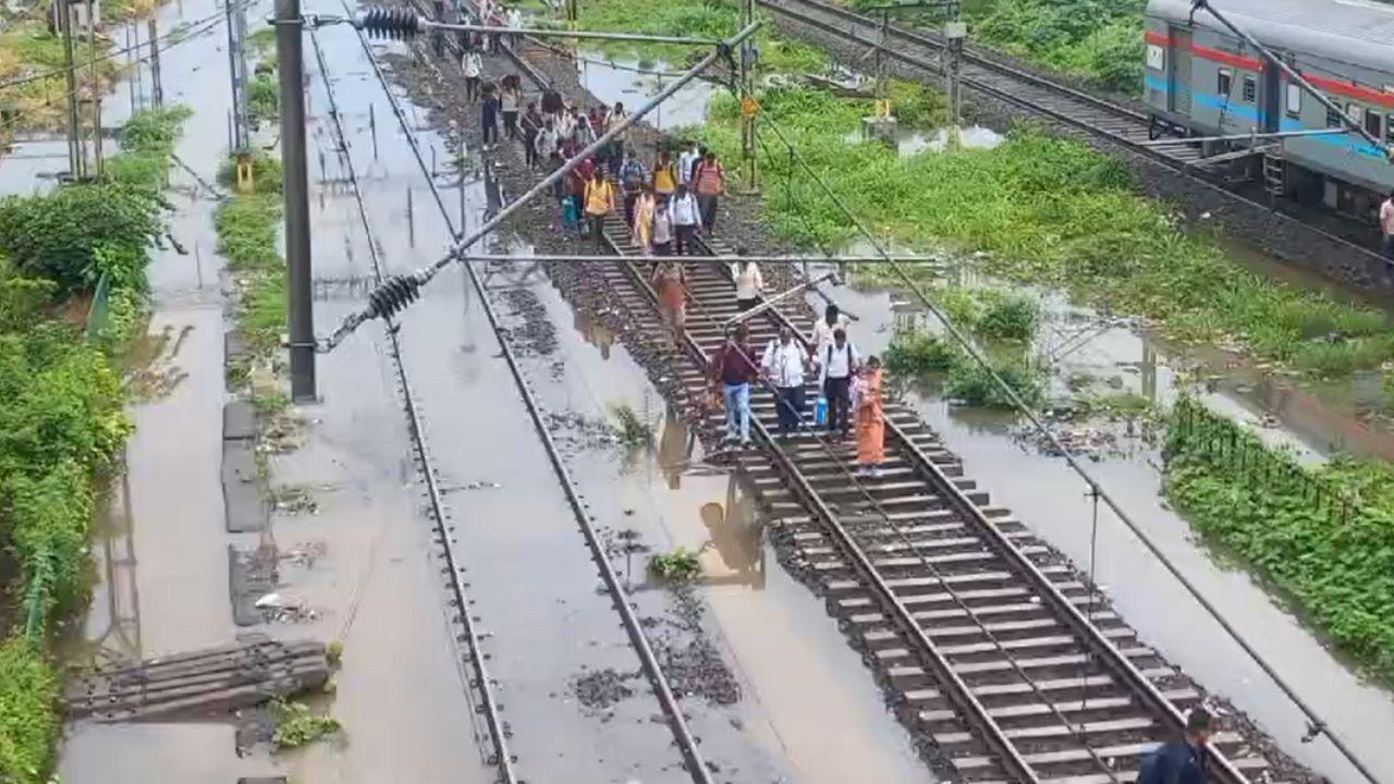 The highest recorded rainfall in this period was 315 mm in Govandi and 314 mm in Powai. 