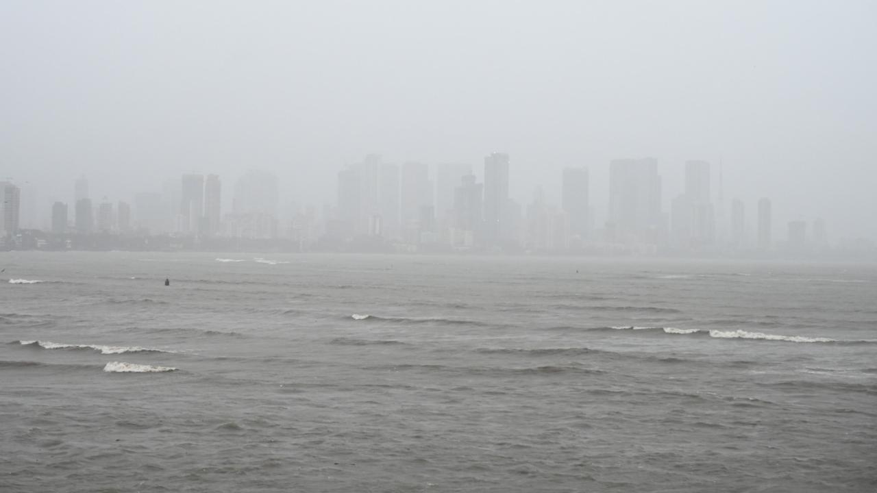 The civic body said that a low tide of 1.31 meters was expected at 7.38 pm on Tuesday