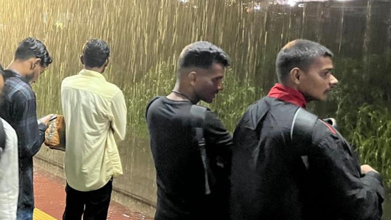 Notably, Railway Minister Ashwini Vaishnav was in Mumbai since the last evening. Incidentally, he had reviewed the monsoon preparedness of both Central Railway (CR) and Western Railway (WR) and instructed officials to remain vigilant to ensure the smooth running of trains and assist passengers during emergencies